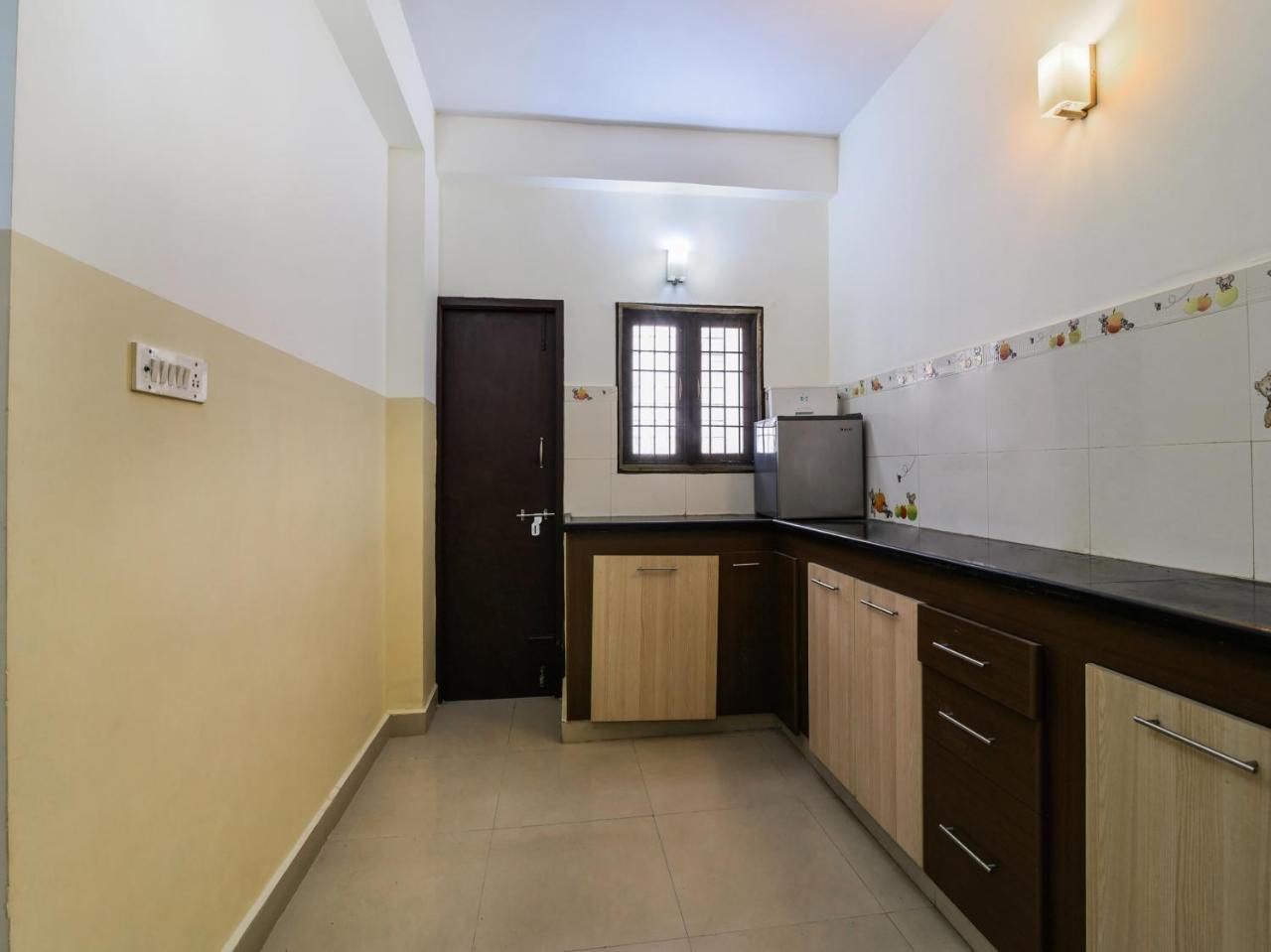Oyo Flagship 324 Velachery Madipakkam Hotell Chennai Eksteriør bilde