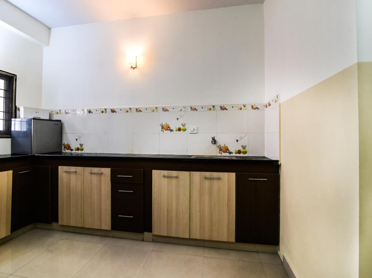 Oyo Flagship 324 Velachery Madipakkam Hotell Chennai Eksteriør bilde